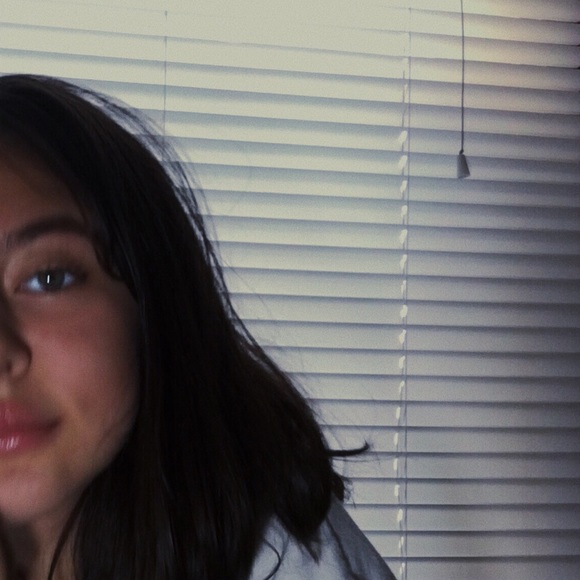 Meet your Posher, V - Picture 1 of 1